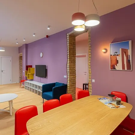 Dandelion Brivibas *